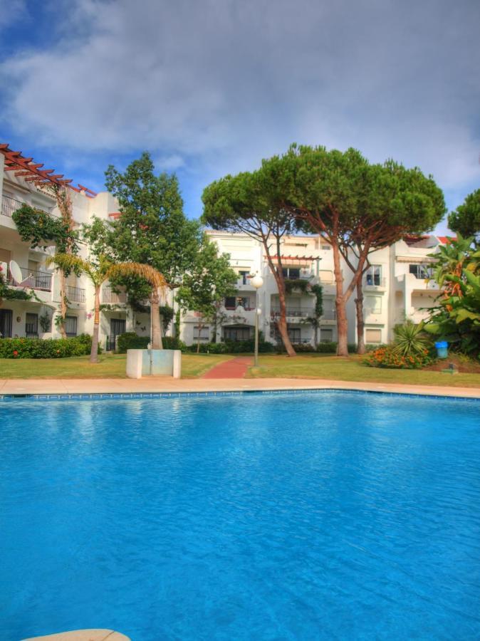 Sun Beach Apartment Estepona Exterior foto