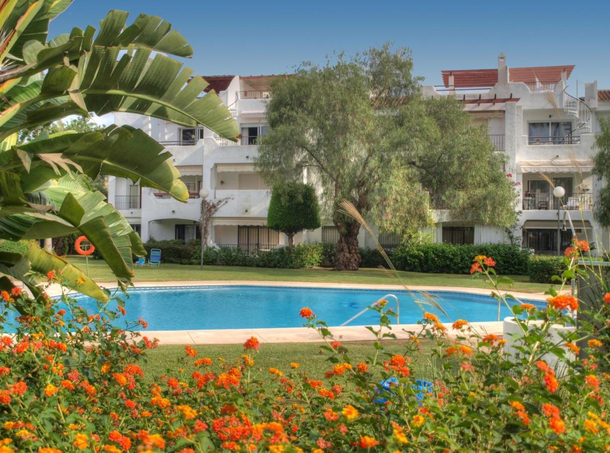 Sun Beach Apartment Estepona Exterior foto