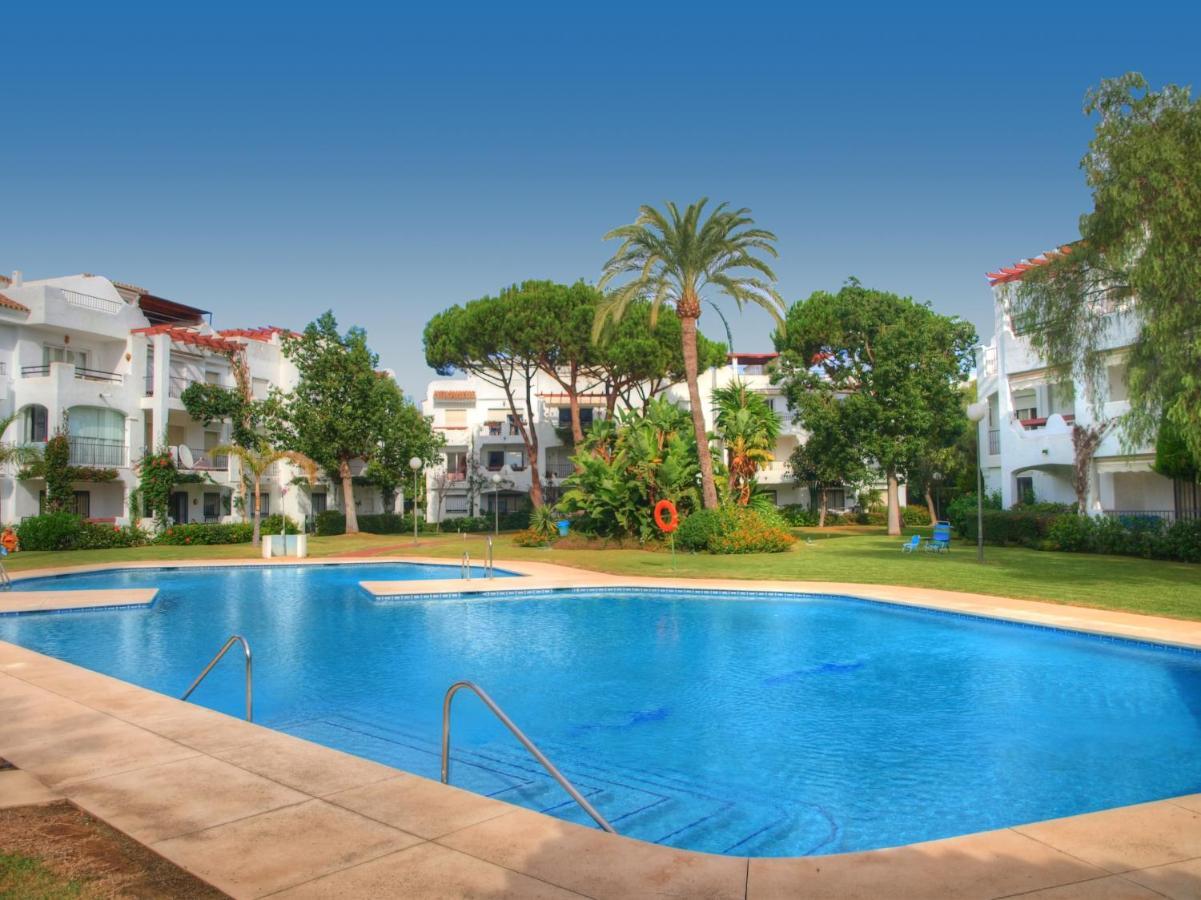 Sun Beach Apartment Estepona Exterior foto