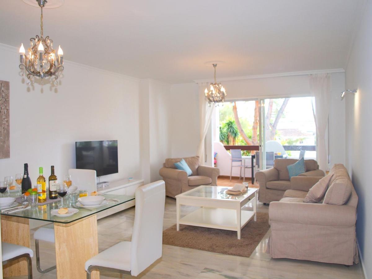 Sun Beach Apartment Estepona Exterior foto